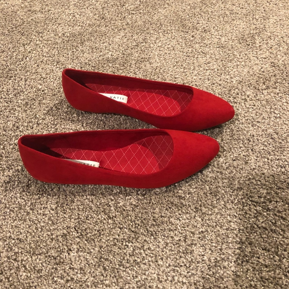 Never worn red flats
